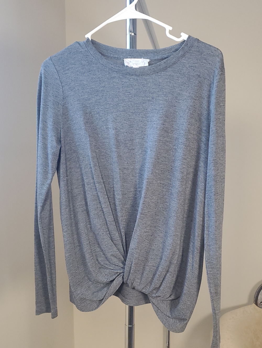 Pink Republic Gray Twist-Front Long Sleeve Top